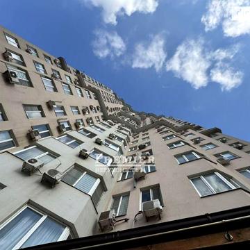 Продажа 1к квартира вул. Середньофонтанська ЖК Чудо-город
