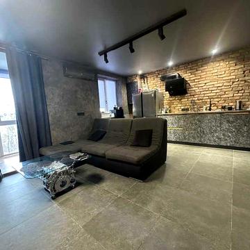 2к квартира Озерна Перший Парковий