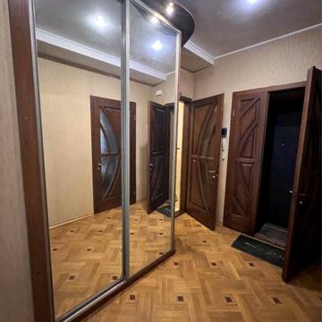 АВТОН ОТОПЛЕНИЕ! Чичибабина 2! ГОСПРОМ! Продам 2к 70 м2