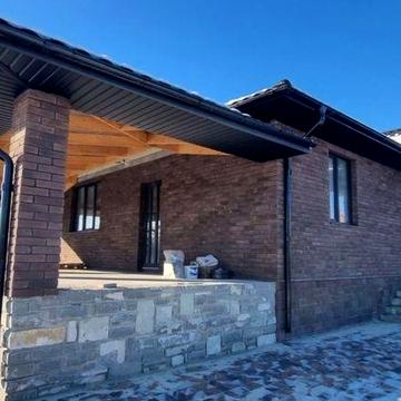 Продається новозбудований будинок.