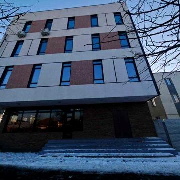продається 2 поверхнева квартира