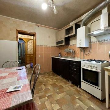 Продам 3 кімнатну  квартиру ціна договірна