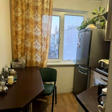Євгена Танцюри вул., 52