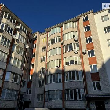 Продаж 3к Квартира вул. Карпенка