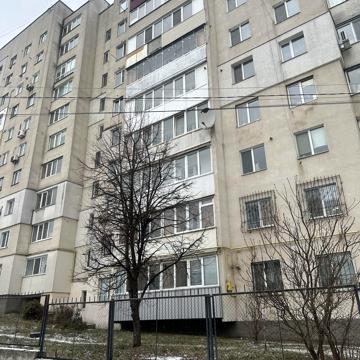 Трембовецької вул., 23