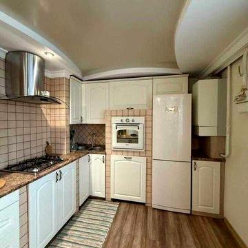 УКОМПЛЕКТОВАНА 3-кімнатна біля річки!