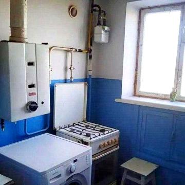 Продаж 1-кімнатної квартири в ЦЕГЛЯНОМУ будинку