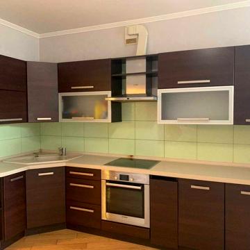 Велика 3кім 101м2 в центрі міста Буча по вулиці Б.Хмельницького, 6.