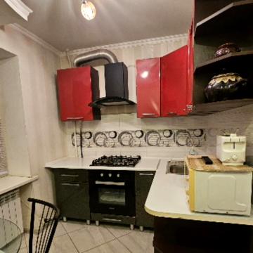 Інглезі вул. (25-ї Чапаєвської Дивізії), 1