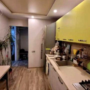 Продаж 3к. квартири, жм Придніпровськ.