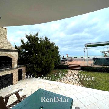 Роскошный дом с прямым видом на море! Б Фонтан Видео в ссылке