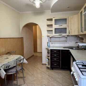 3 кімнатна чешка на бульварі,  біля 27-ї школи,Воробкевича-Ентузіастів