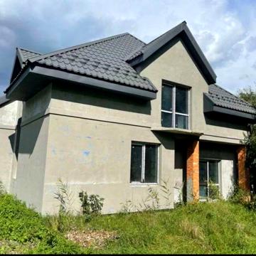 Родове гніздо в гаю. Рекреаційна зона.