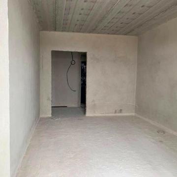 1 кімнатна квартира  будинку, 12 хв до центру.