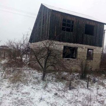ТЕРМІНОВО .Дачний будинок недобудований 30км від Черкас