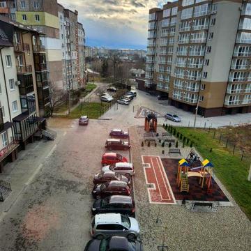 Двох кімнатна квартира + мансарда жк &quot; Сонячний&quot;