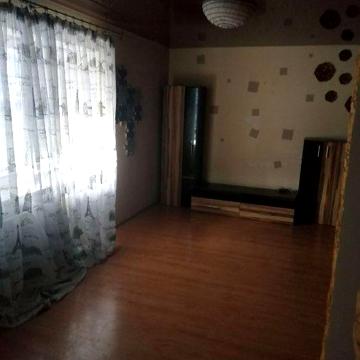 Продам  - квартиру в м.Апостолове