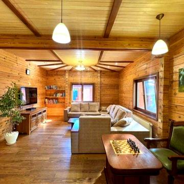 Оренда будинку у передмісті столицi. Комфорт,краса, безпека