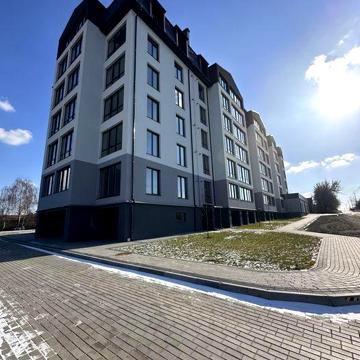 Простора 1 кім квартира 48,8м2, автономне опалення