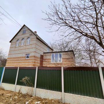 Продається цегляний будинок