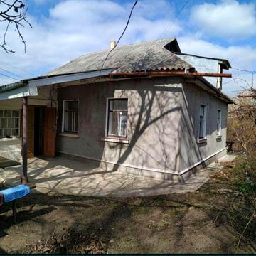 Продається газифікований будинок у м. Тальне
