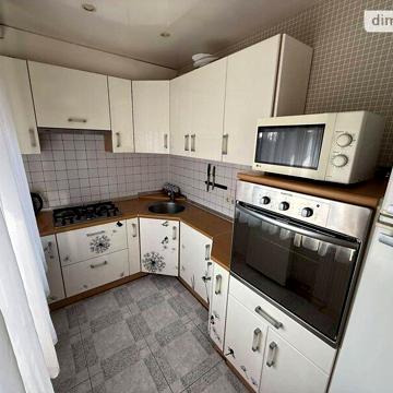 Продаж 4к Квартира Українська вулиця
