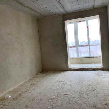 Велика 1кім.квартира в збудованому будинку