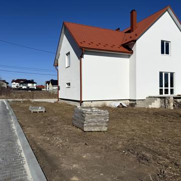 Коцюбинського вул., 10