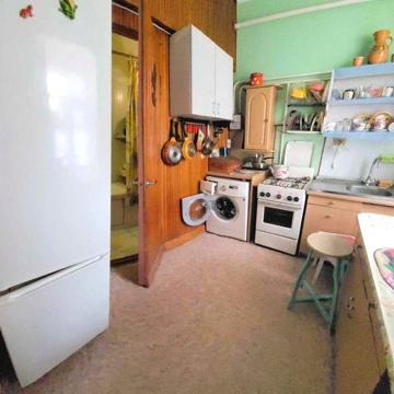 Продаю 3х ком.кв. Центр