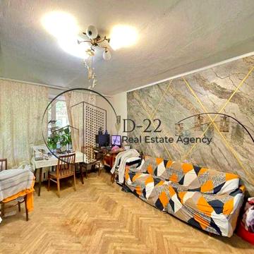 Продаж 3-к. квартира Печерськ, пров. Січневий, 1/25, метро Арсенальна