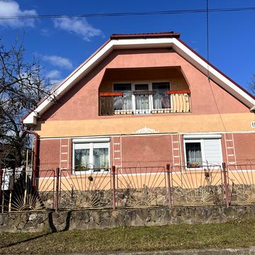 Дружби, 49