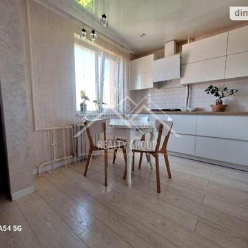 Продажа 3к квартира Генерала Радієвського (Тинка) вулиця
