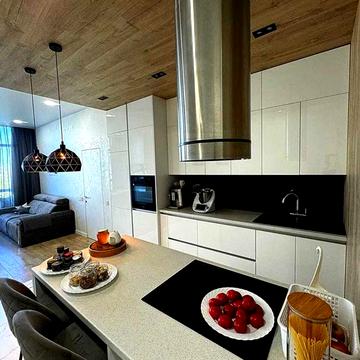 Продам 3х кімнатну квартиру ЖК Comfort City з власним басейном Центр ЖК Comfort City