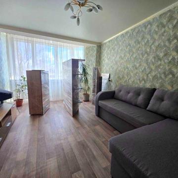 Продається 2х-кімнатна квартира в центрі