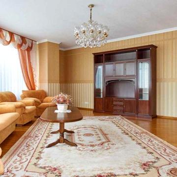 4хк. 200м  ул. Старонаводницкая 13а. м. Печерская. Элитный дом.