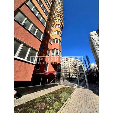 Продаж 2к Квартира вул. Євгена Чикаленка