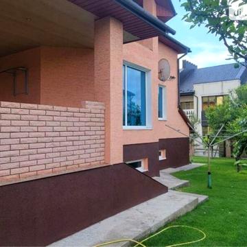 Продаж 5к Дім Богата вулиця