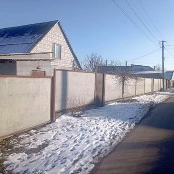 Продаж будинку з ділянкою, село рудня