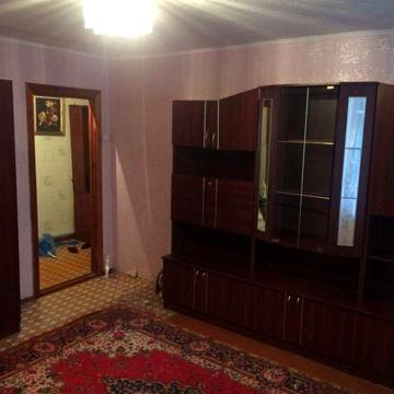 Продам м.Мерефа 2 комн.кв 53м.14тис