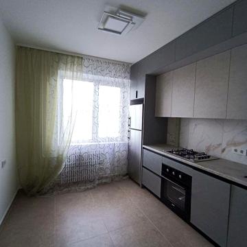 Продаж 2-кімнатної квартири  по вул.Генерала Тарнавського,3