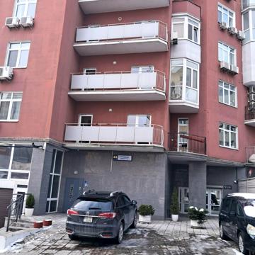 Олександра Кониського вул., 44