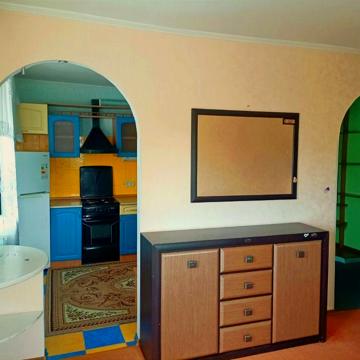 Продам 2-кімнатну квартиру 52м², м. Полтава, вул. 23 Вересня б.21.