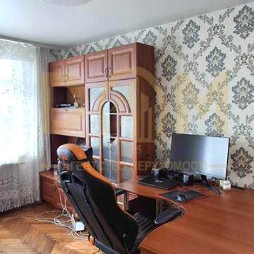 Продам 1-кімнатну квартиру, Лукянівка, вул. Іллєнка, 87