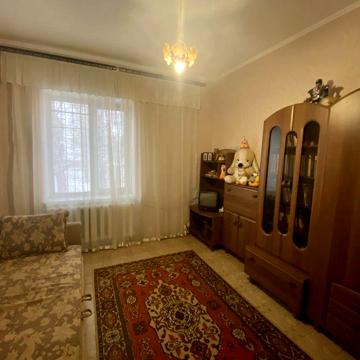 Оренда 3к квартира, центр міста (вул.Театральна)
