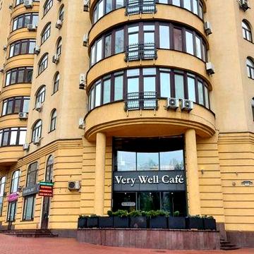 Продам 3х квартиру вул. Чорновола 29а з дизайнерським ремонтом і мебля ЖК Злотоустівський