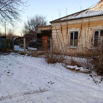 Продам двокімнатну квартиру по вул Гайдамацька, 11-а