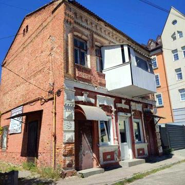 Продам квартиру в центрі міста