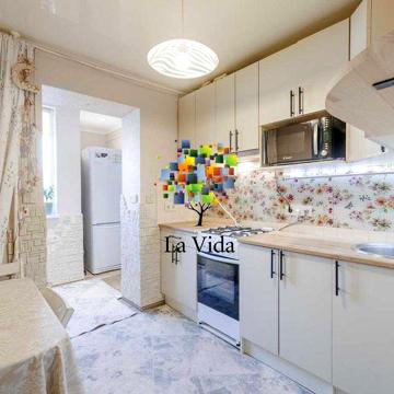 Продаж 1к квартири Милославська 21а
