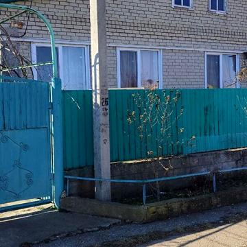 Продаж 5к Дім Новоселів вулиця