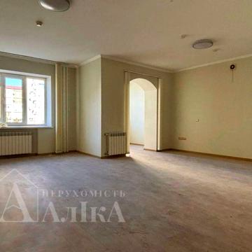 Продам квартиру в новому будинку В САМОМУ ЦЕНТРІ